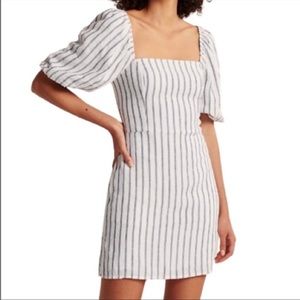Abercrombie & Fitch | White puff sleeve linen blend mini dress size M